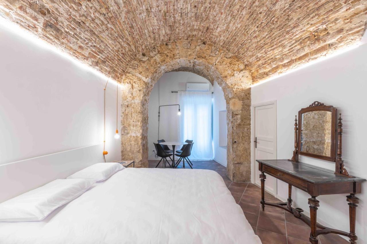Calderai 82 Suites 1 E 2 Palermo Buitenkant foto