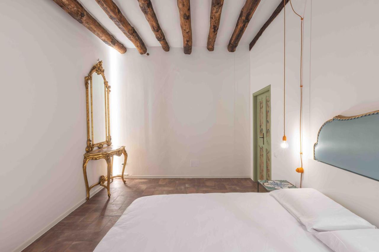 Calderai 82 Suites 1 E 2 Palermo Buitenkant foto